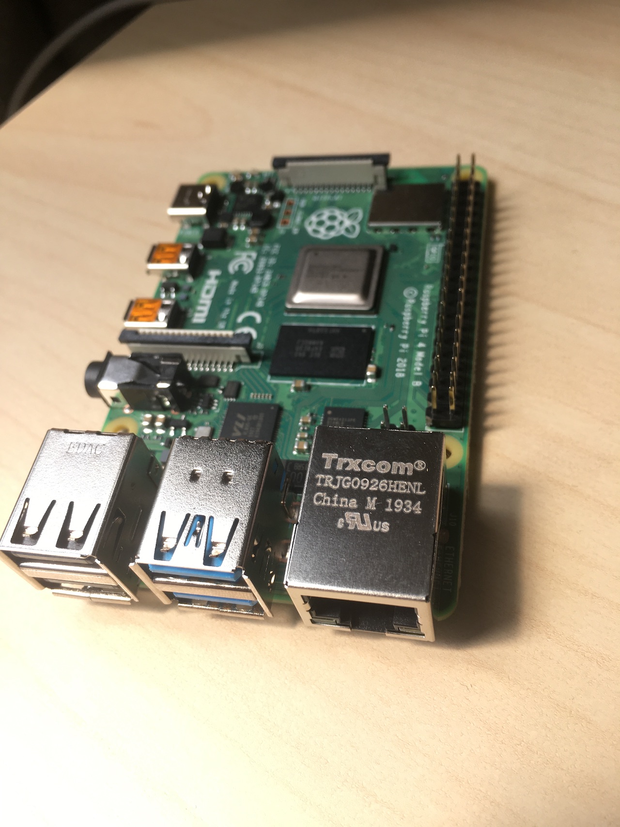 Raspberry Pi 4B 特写